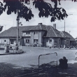 V 80.letech zde bylo m�sto kina vytvo�eno kulturn� st�edisko, kde se odehr�vala v�t�� ��st kulturn�ho a spole�ensk�ho �ivota obce